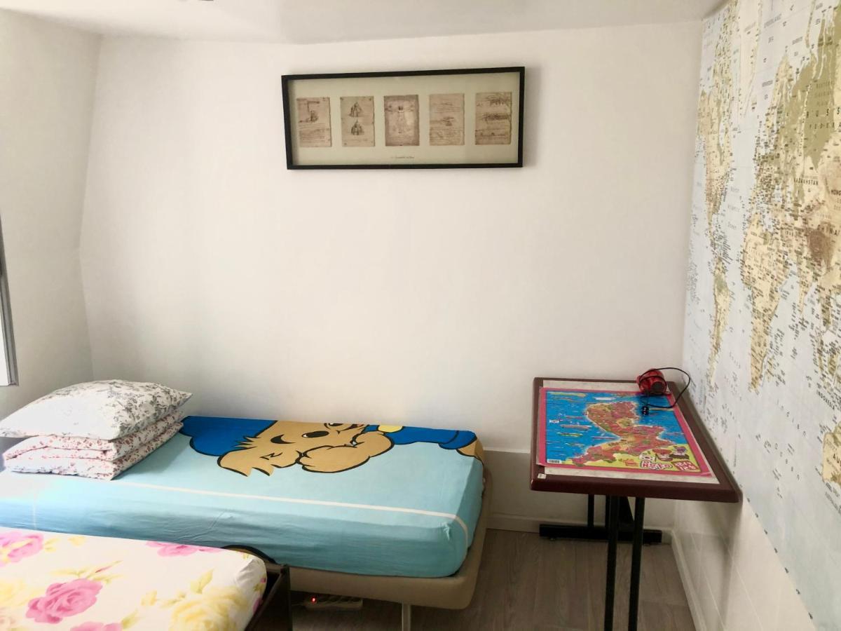 Art Beaubourg Apartment Paris Bagian luar foto